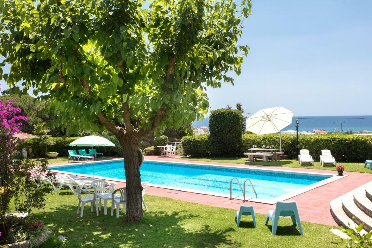 Costa Maresme Apartment Santa Susanna Extérieur photo